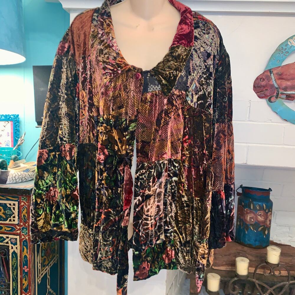 VINTAGE 90's UNWORN PATCHWORK SILK BLEND VELVET LACE JACKET BY ALEXANDER BROWN
